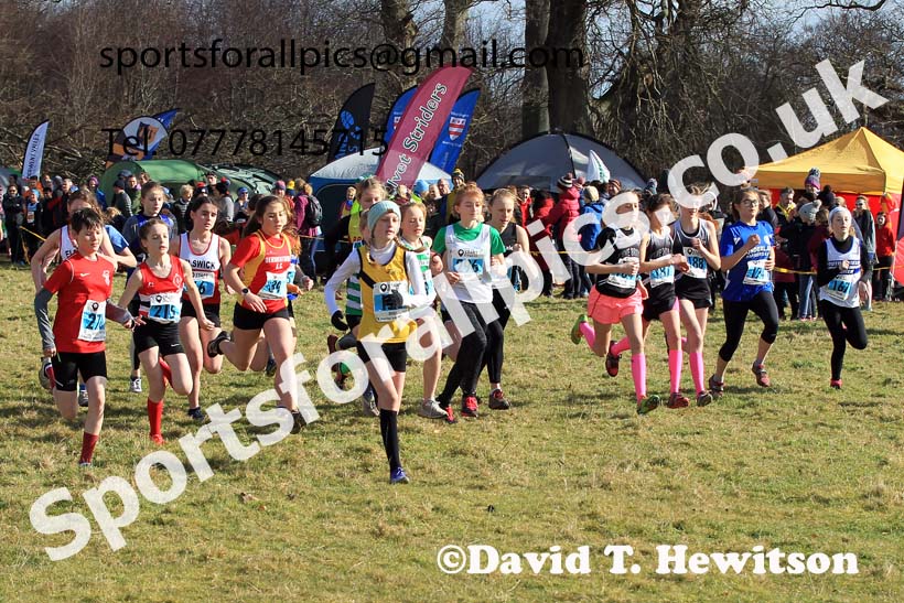 Girls under-13s Start Fitness NEHL, Alnwick, Northumberland. Photo: David T. Hewitson/Sports for All Pics